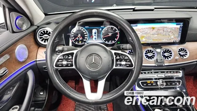 Mercedes-Benz E-Class W213 2018 Белый из Кореи, фото 4