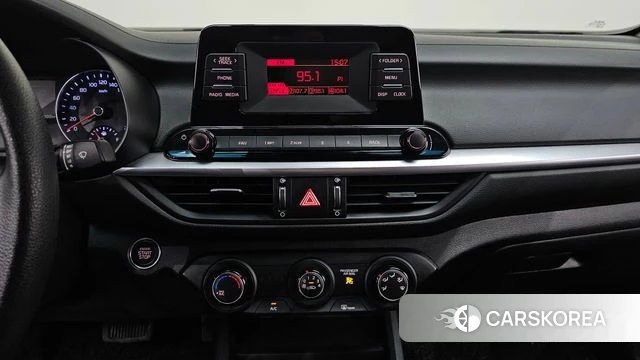 Kia The New K3 2nd generation 2022 Серый из Кореи, фото 4