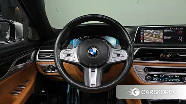 BMW 7 Series (G11) 2020 Серебристо-серый из Кореи, фото 4