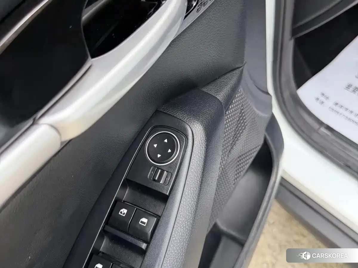 Kia Seltos 2023 Белый из Китая, фото 4