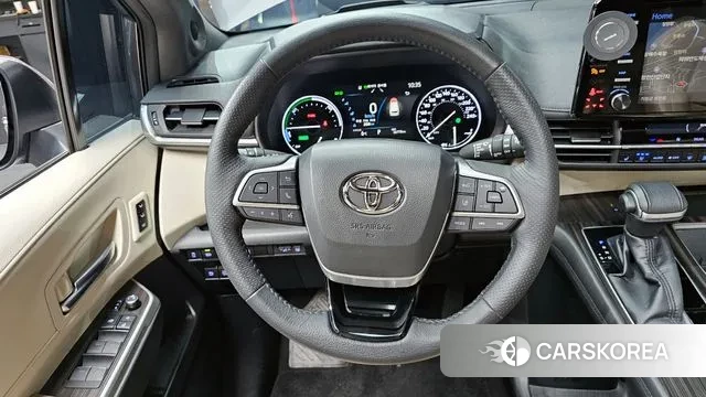 Toyota Sienna 4th Generation 2021 Серый из Кореи, фото 4