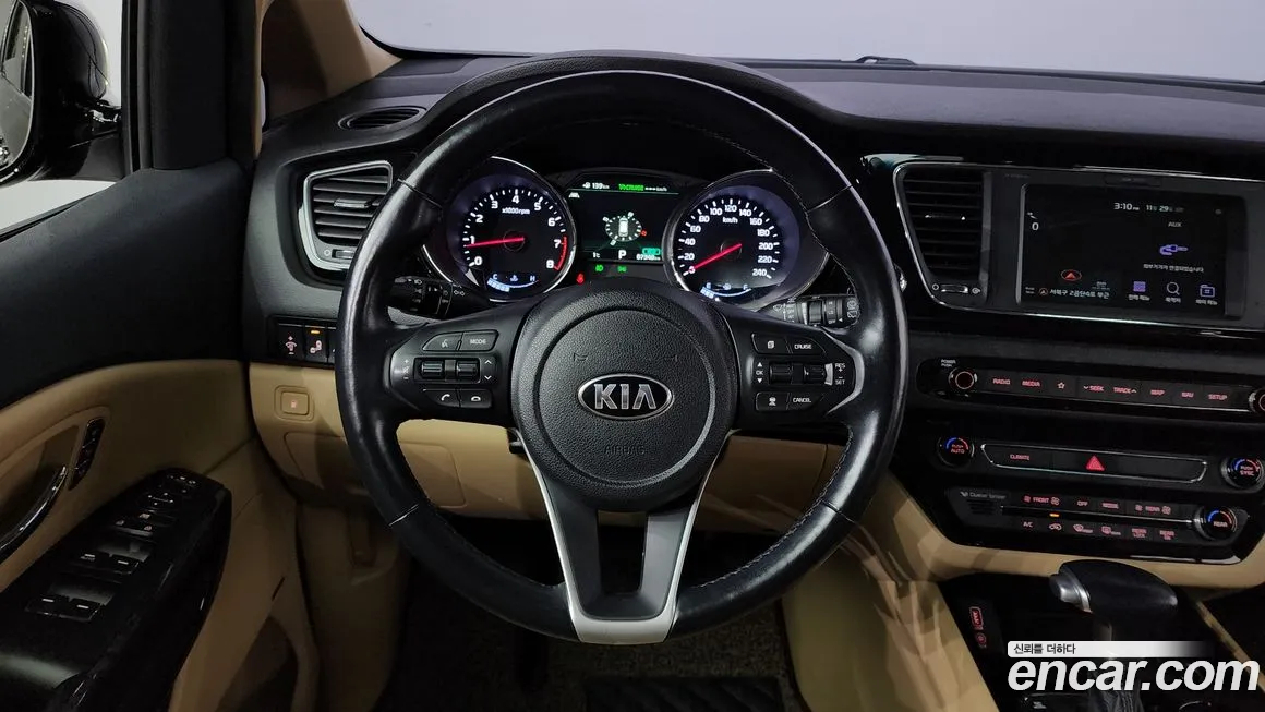 Kia The New Carnival 2019 Черный из Кореи, фото 4