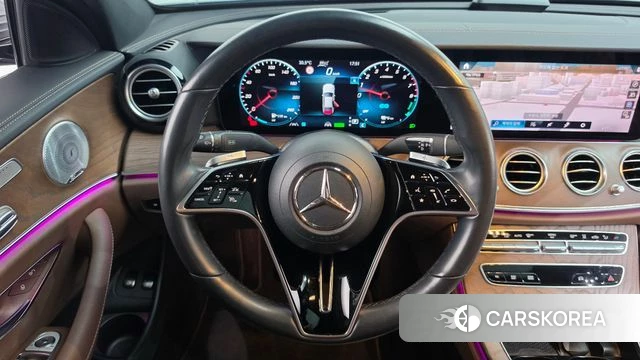 Mercedes-Benz E-Class W213 2021 Серый из Кореи, фото 4