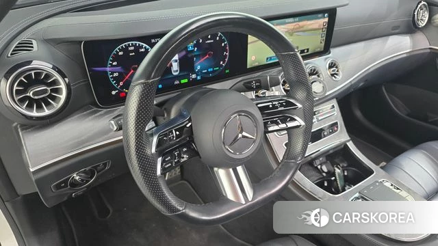 Mercedes-Benz E-Class W213 2022 Белый из Кореи, фото 4