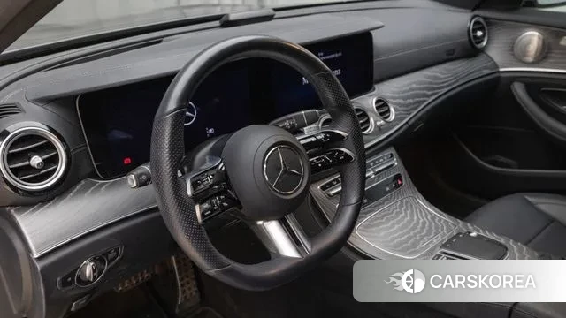 Mercedes-Benz E-Class W213 2021 Серый из Кореи, фото 4
