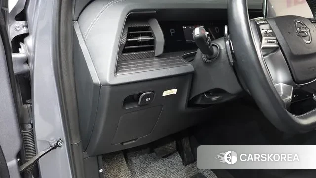 Ssangyong Torres 2022 Серебристо-серый из Кореи, фото 4