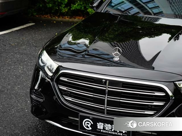 Mercedes-Benz E-class 2024 Черный из Китая, фото 4