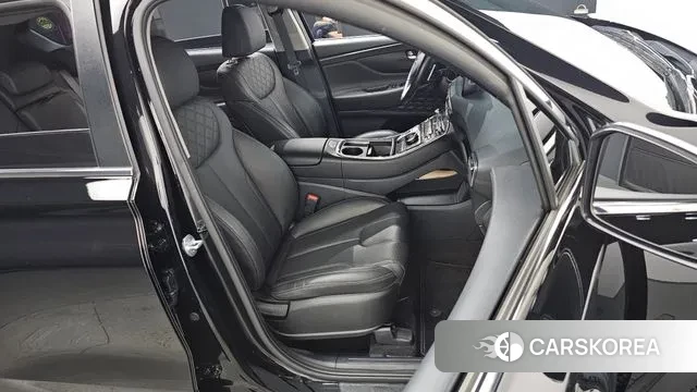 Hyundai The New Santa Fe 2022 Черный из Кореи, фото 4