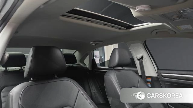 Volkswagen The New Passat 2018 Белый из Кореи, фото 4