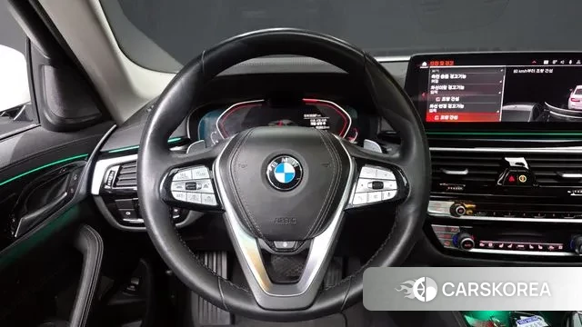 BMW 5 Series (G30) 2021 Белый из Кореи, фото 4