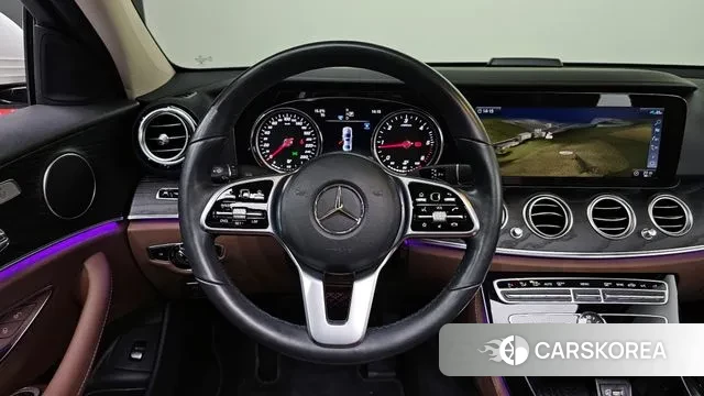 Mercedes-Benz E-Class W213 2020 Белый из Кореи, фото 4