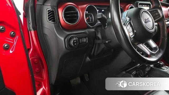 Jeep Wrangler (JL) 2022 Красный из Кореи, фото 4