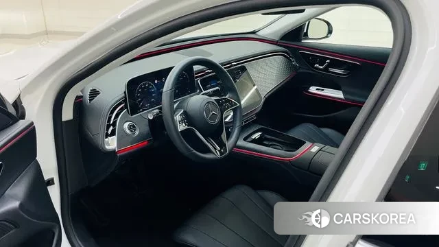 Mercedes-Benz E-Class W214 2024 Белый из Кореи, фото 4