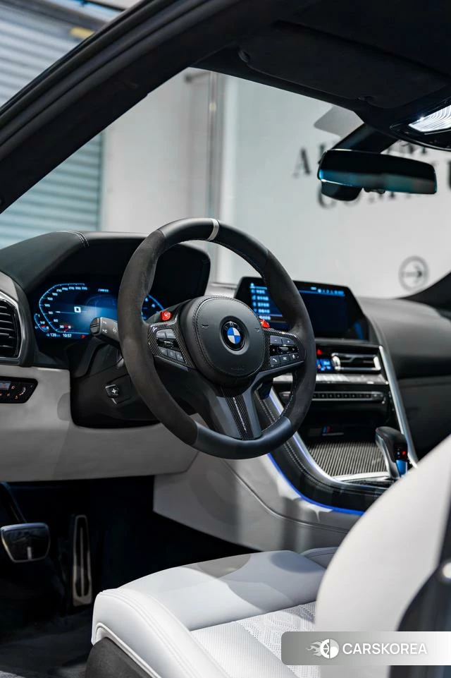 BMW M8 2021 Темно-серый из Китая, фото 4