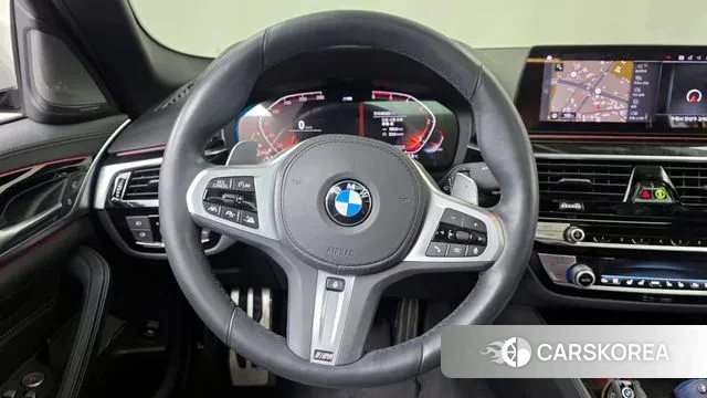 BMW 5 Series (G30) 2020 Белый из Кореи, фото 4