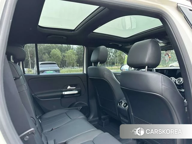 Mercedes-Benz GLB 2022 Белый из Китая, фото 4