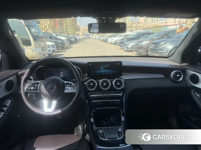 Mercedes-Benz GLC 2021 Черный из Китая, фото 4