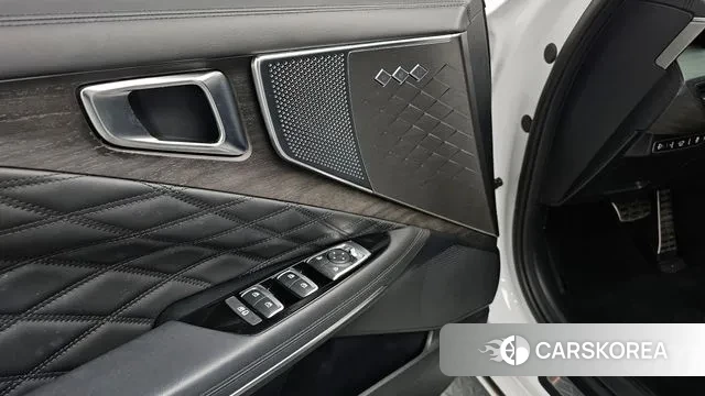 Kia K8 2023 Белый из Кореи, фото 4