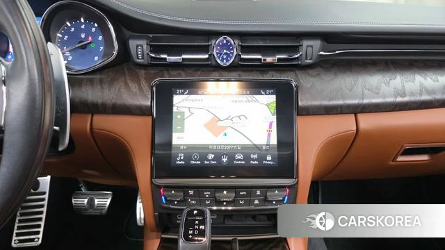 Maserati Quattroporte 2019 Белый из Кореи, фото 4