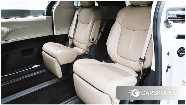 Toyota Sienna 4th Generation 2022 Белый из Кореи, фото 4