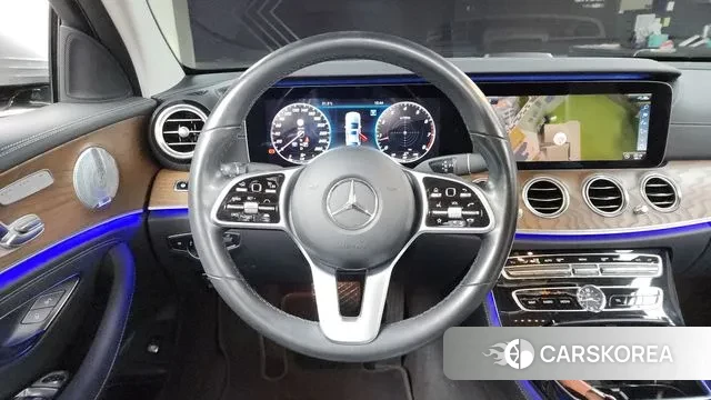 Mercedes-Benz E-Class W213 2020 Серебряный из Кореи, фото 4