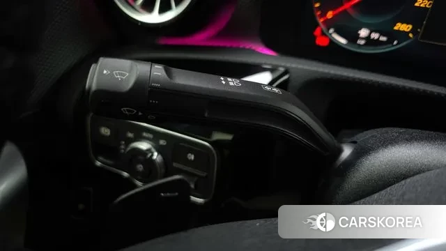 Mercedes-Benz A-Class W177 2021 Белый из Кореи, фото 4