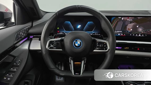 BMW 5 Series (G60) 2024 Синий из Кореи, фото 4