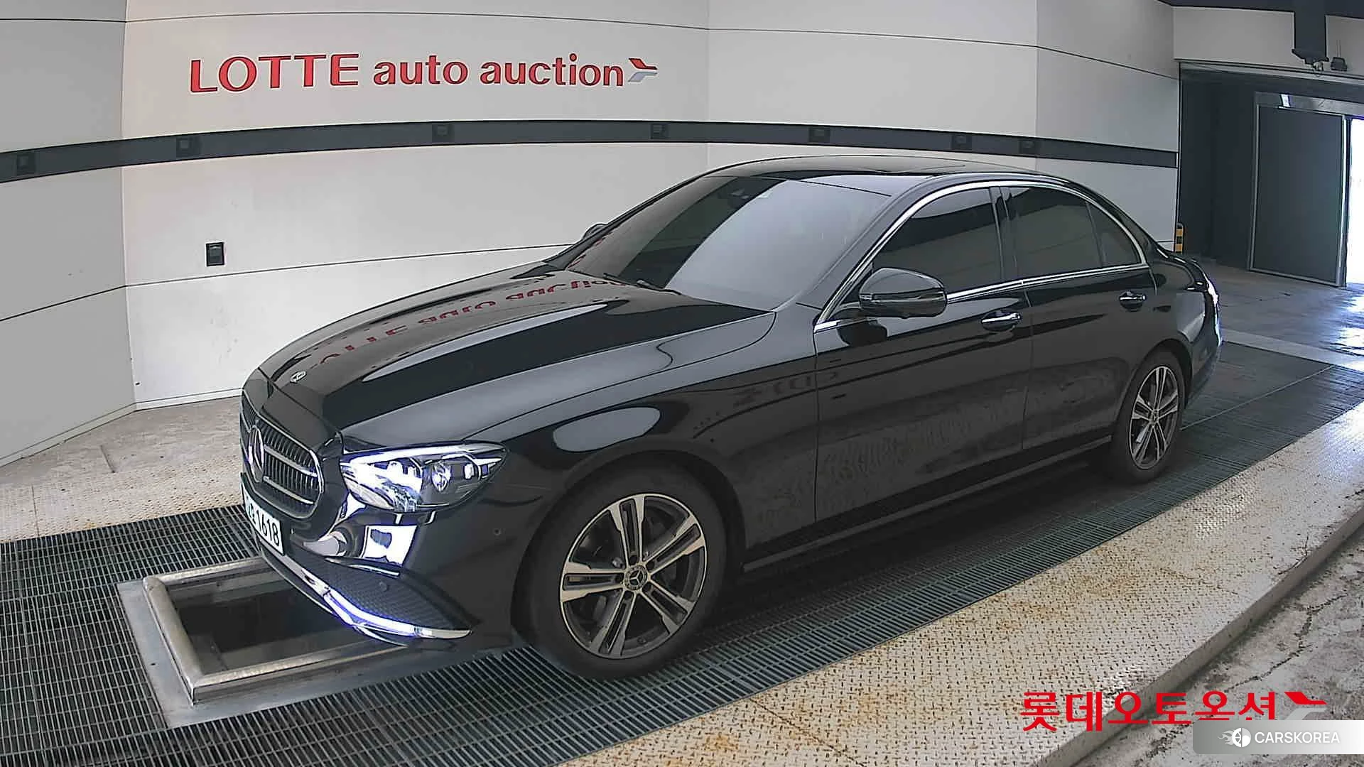 Mercedes-Benz Mercedes-Benz E350 4MATIC 2022 197-OBSIDIAN BLACK (BENZ) из Кореи, фото 4