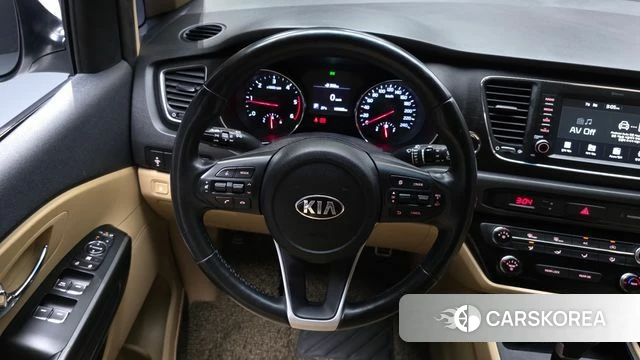 Kia The New Carnival 2018 Белый из Кореи, фото 4