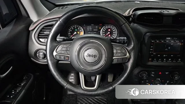 Jeep Renegade 2019 Серебристо-серый из Кореи, фото 4