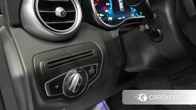 Mercedes-Benz GLC-Class X253 2023 Черный из Кореи, фото 4