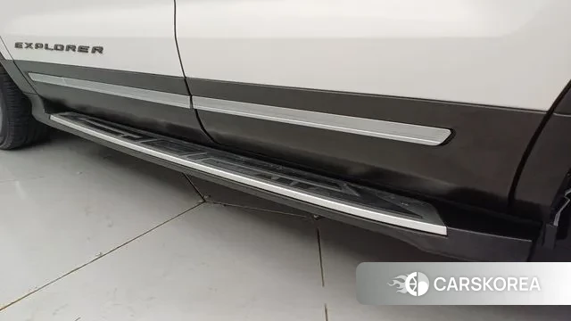 Ford Explorer 2019 Белый из Кореи, фото 4