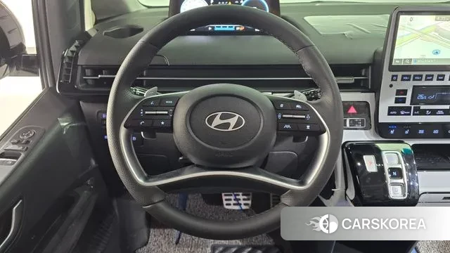 Hyundai Staria 2024 Белый из Кореи, фото 4