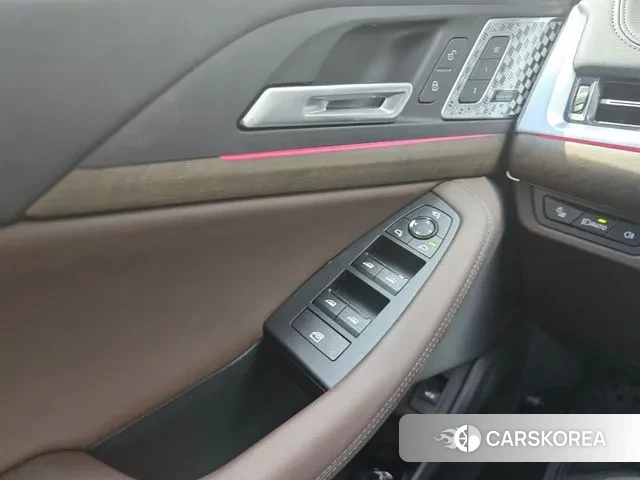 BMW 2 Series Active Tourer (U06) 2025 Белый из Кореи, фото 4