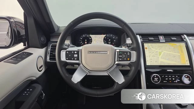 Land Rover Discovery 5 2024 Песочный из Кореи, фото 4