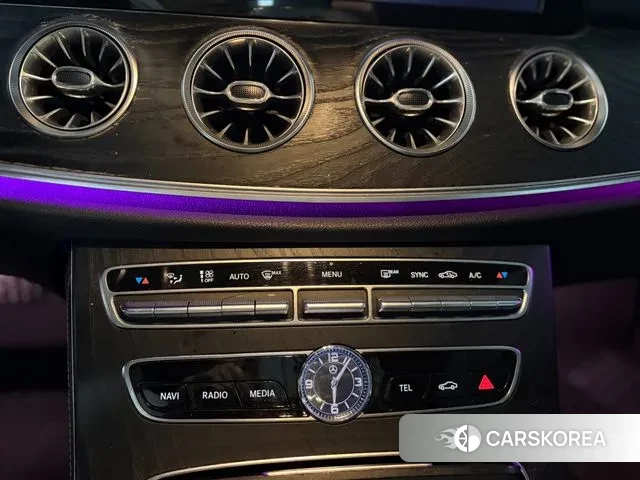 Mercedes-Benz E-Class W213 2018 Белый из Кореи, фото 4