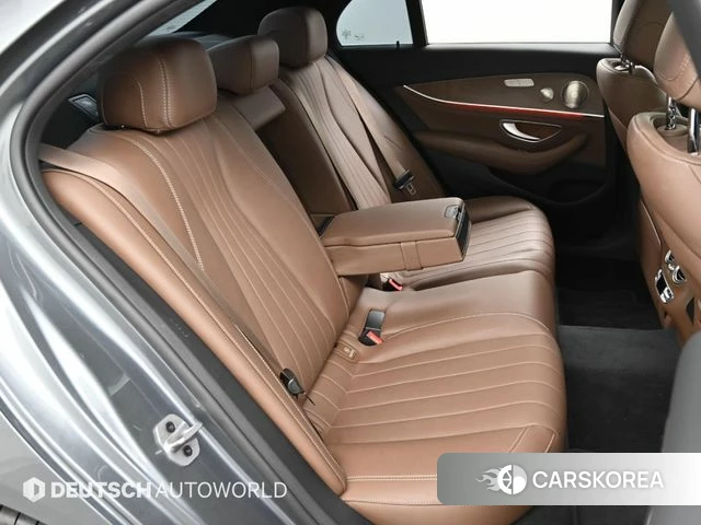 Mercedes-Benz E-Class W213 2022 Серый из Кореи, фото 4