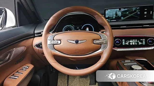 Genesis GV70 2023 Белый из Кореи, фото 4