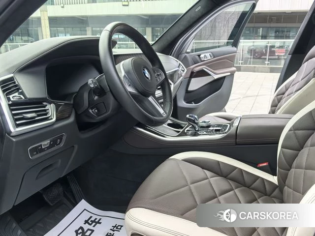 BMW X5 2023 Черный из Китая, фото 4