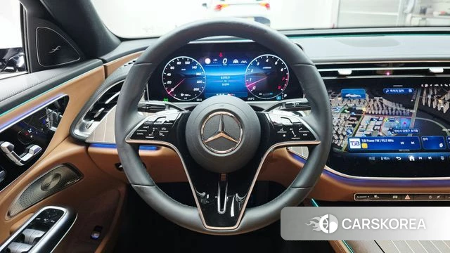 Mercedes-Benz E-Class W214 2024 Белый из Кореи, фото 4