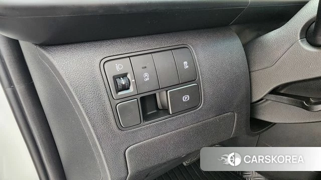 Hyundai Staria 2021 Белый из Кореи, фото 4