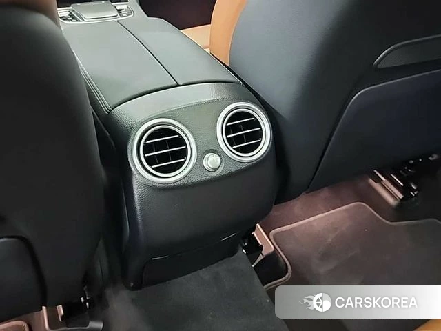 Mercedes-Benz GLC-Class X253 2022 Черный из Кореи, фото 4