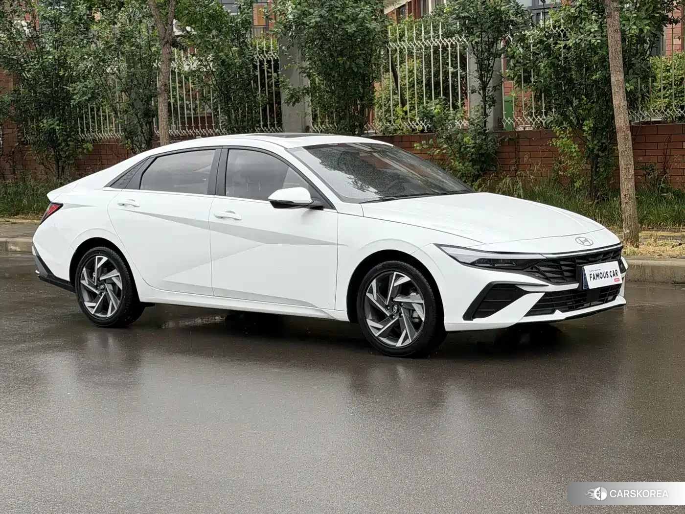 Hyundai Elantra 2024 Белый из Китая, фото 4
