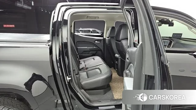 Chevrolet (GM Daewoo) Real New Colorado 2022 Черный из Кореи, фото 4