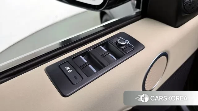 Land Rover Discovery 5 2018 Серый из Кореи, фото 4