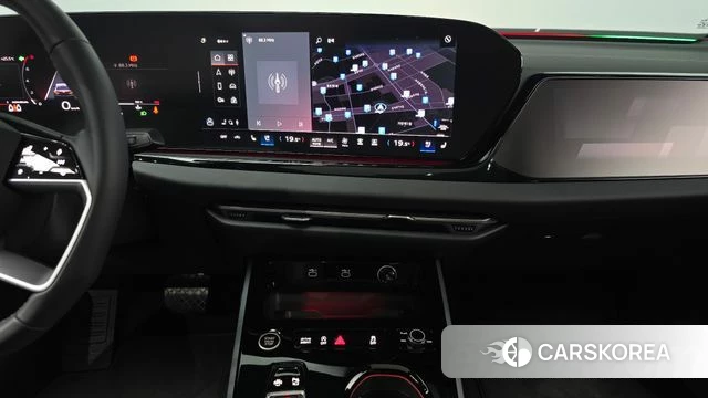 Audi A5 (B10) 2025 Черный из Кореи, фото 4