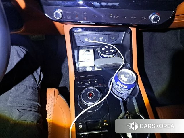 Kia The New K5 3rd generation 2024 Белый из Кореи, фото 4