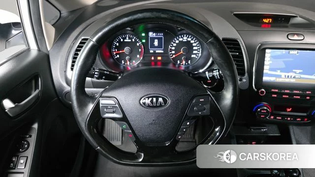 Kia The New K3 2018 Белый из Кореи, фото 4