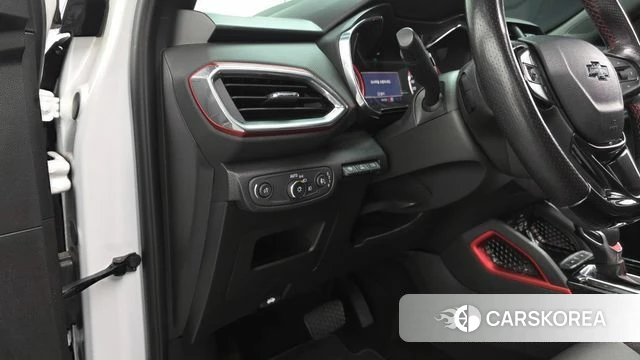 Chevrolet (GM Daewoo) Trailblazer 2020 Белый из Кореи, фото 4