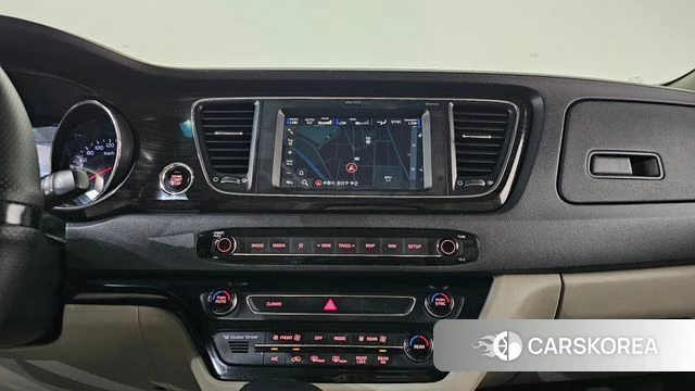 Kia The New Carnival 2018 Серый из Кореи, фото 4